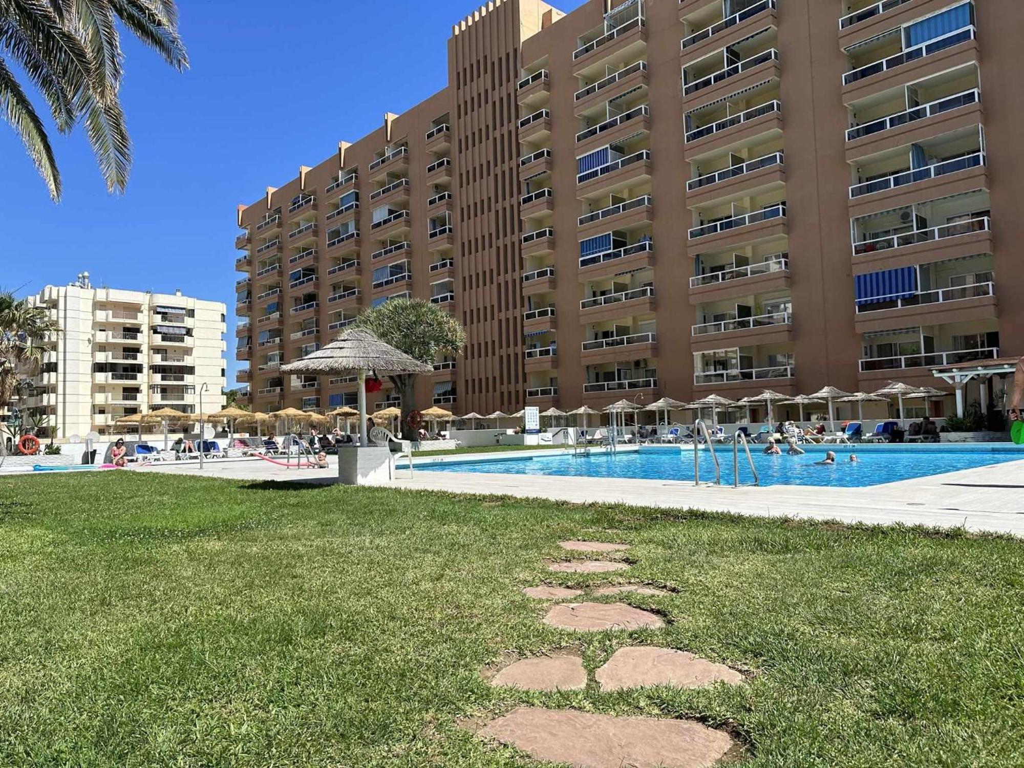 Estudio Pyr Privado Frente Al Puerto De פואנגירולה מראה חיצוני תמונה